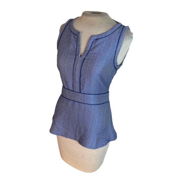 Banana Republic Tops - Banana Republic Sleeveless Top Blue White Size 4